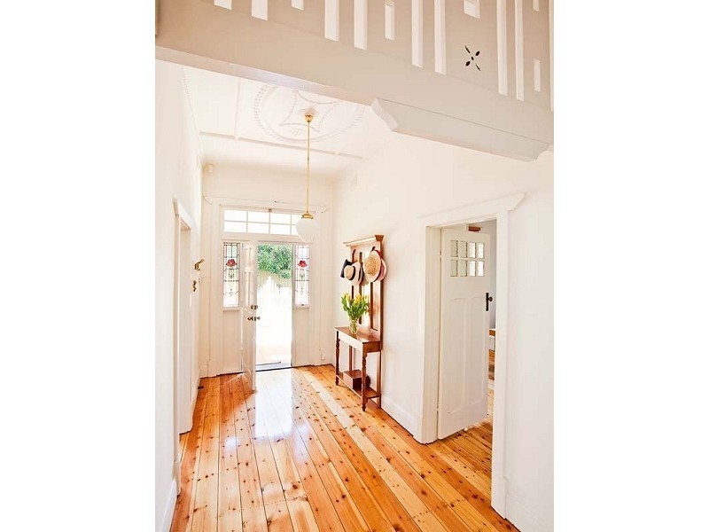 20 Cave Street, Semaphore SA 5019