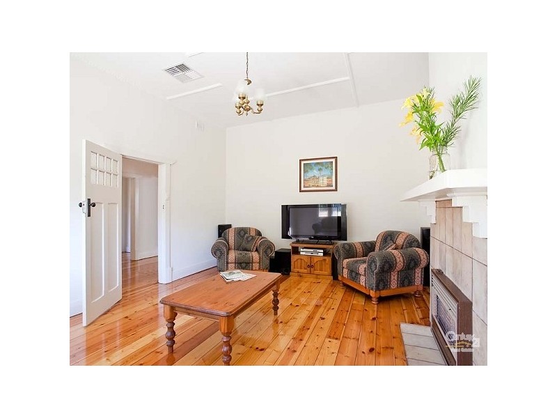 20 Cave Street, Semaphore SA 5019