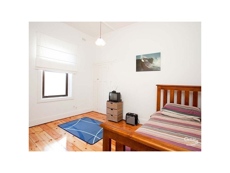 20 Cave Street, Semaphore SA 5019