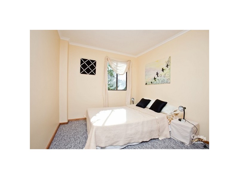 1/126 Esplanade, Largs Bay SA 5016