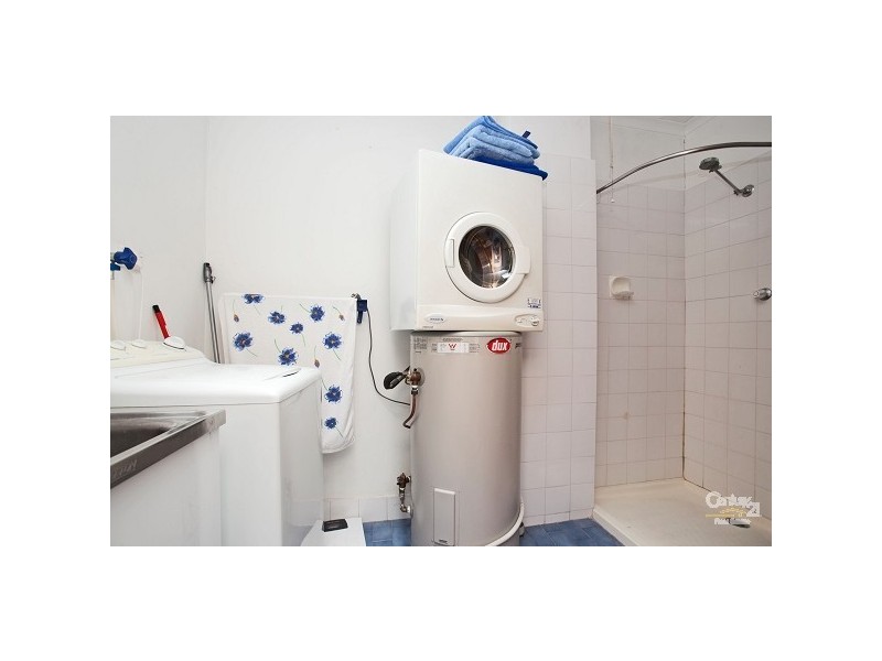 1/126 Esplanade, Largs Bay SA 5016