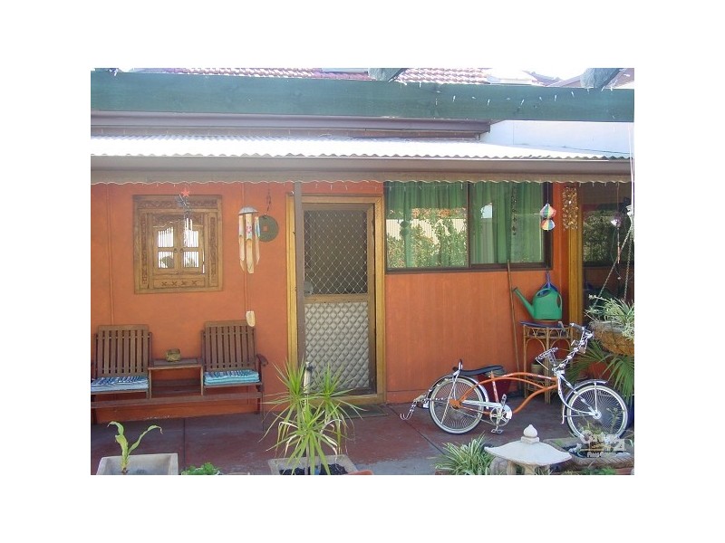 4 Walker Street, Birkenhead SA 5015