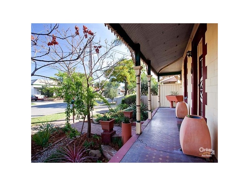24 Roberts Street, Birkenhead SA 5015