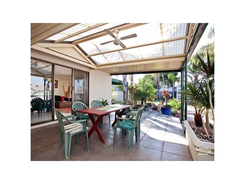 24 Roberts Street, Birkenhead SA 5015