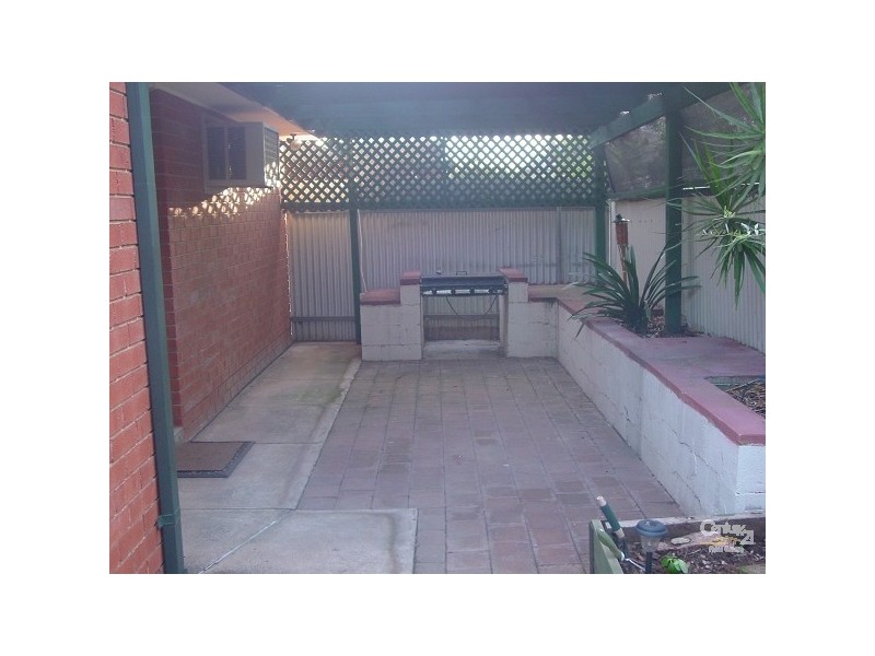 2/118 Swan Terrace, Glanville SA 5015