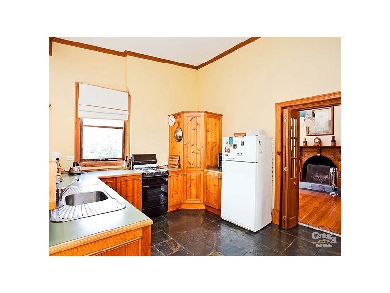 31 Rose St, Birkenhead SA 5015