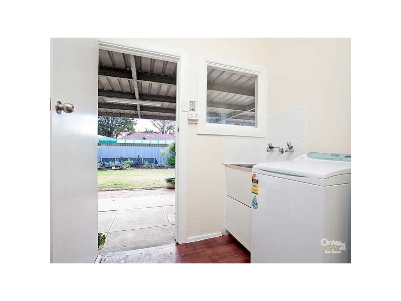 17 Nyora Crescent, Taperoo SA 5017