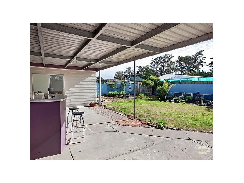 17 Nyora Crescent, Taperoo SA 5017