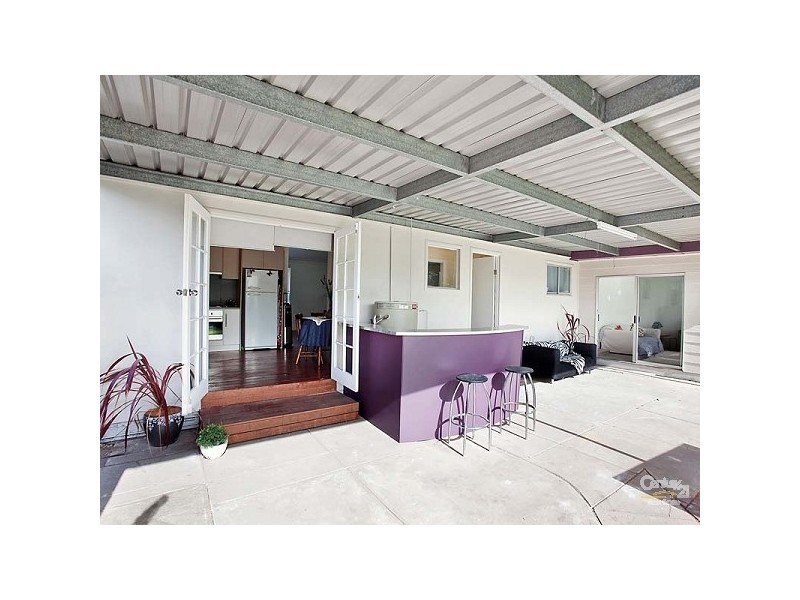 17 Nyora Crescent, Taperoo SA 5017