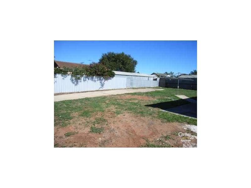 28 Bristol Crescent, Taperoo SA 5017