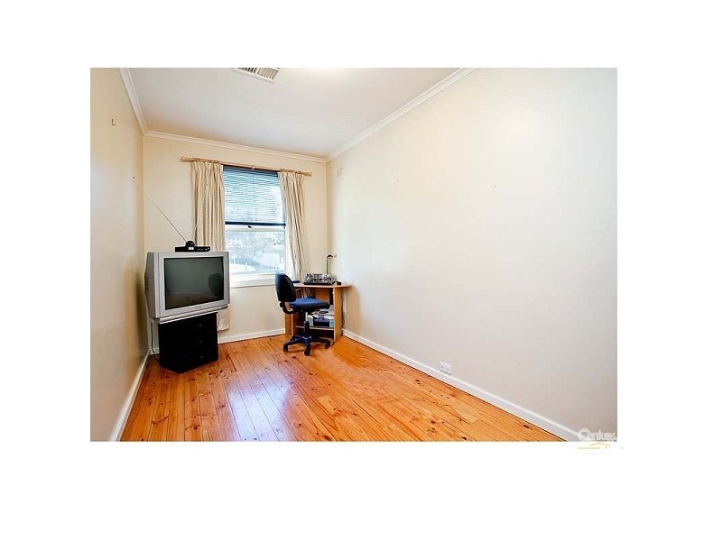 18 Echunga Street, Taperoo SA 5017