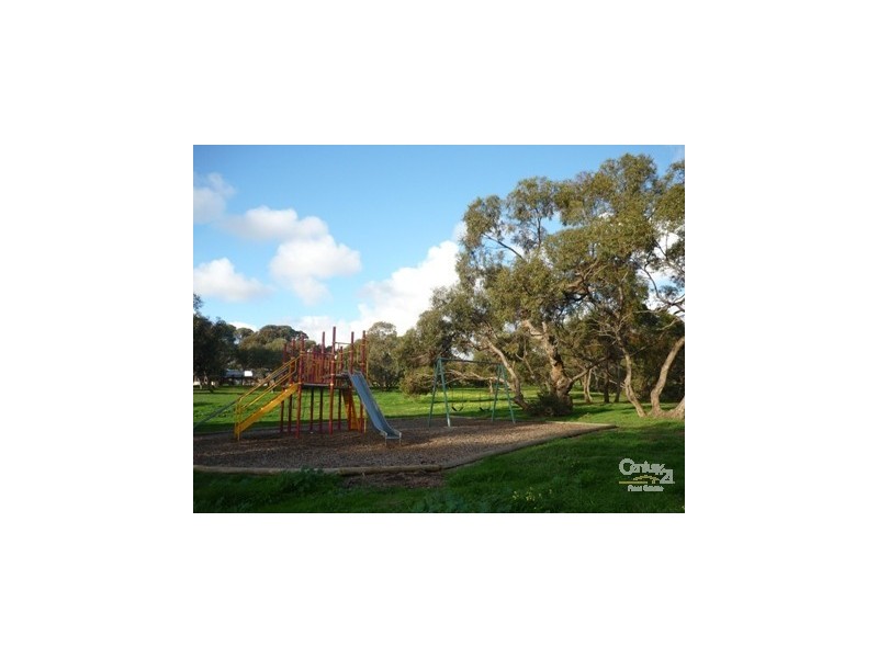 11 Elliott Avenue, Gulfview Heights SA 5096