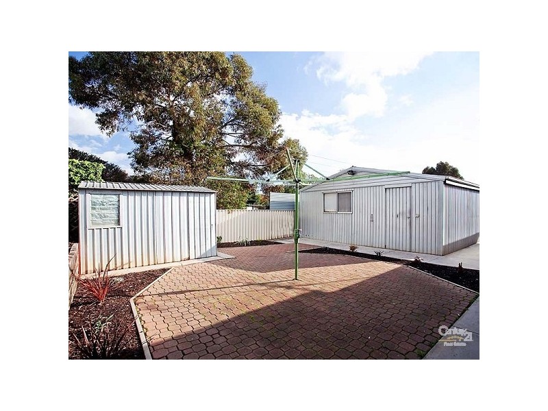 11 Elliott Avenue, Gulfview Heights SA 5096