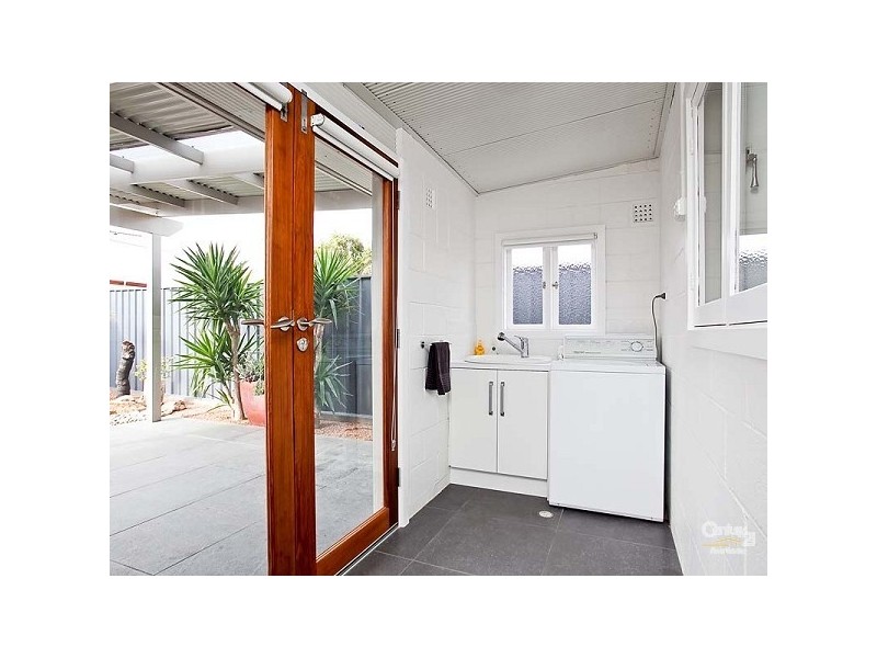 3 Mary Street, Ethelton SA 5015