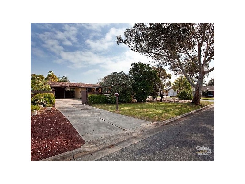1 Burnett Crescent, Semaphore Park SA 5019
