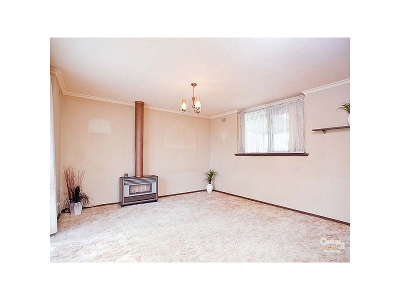 1 Burnett Crescent, Semaphore Park SA 5019