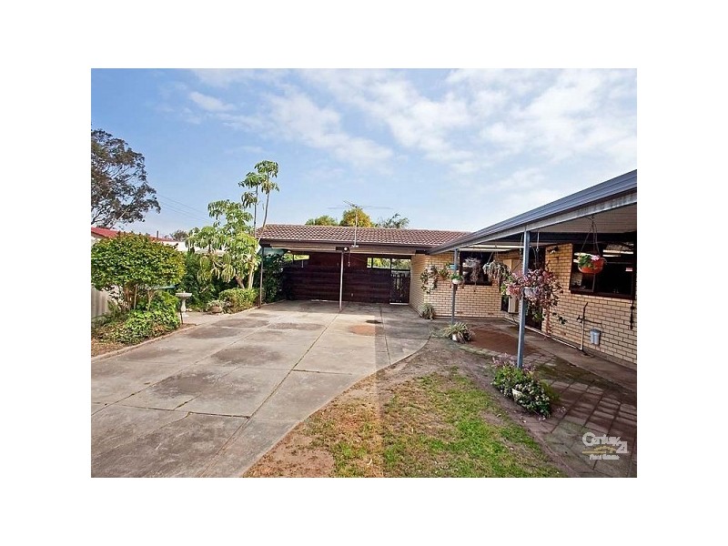1 Burnett Crescent, Semaphore Park SA 5019