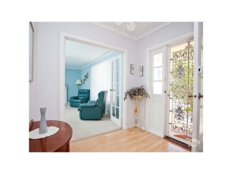 8 Jenolan Crescent, Hillbank SA 5112