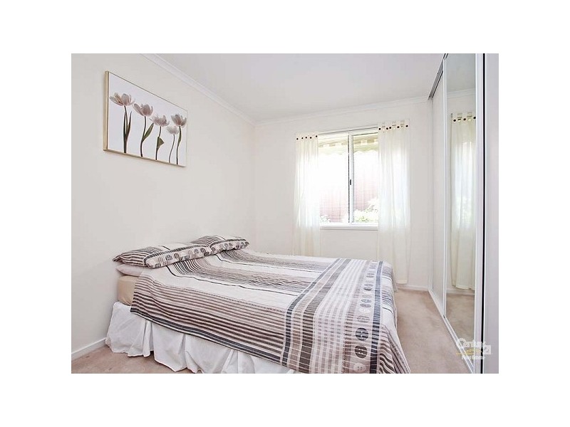 8 Jenolan Crescent, Hillbank SA 5112