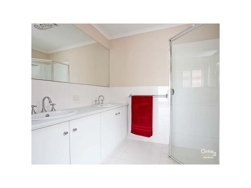 5 Ernest Street, Taperoo SA 5017