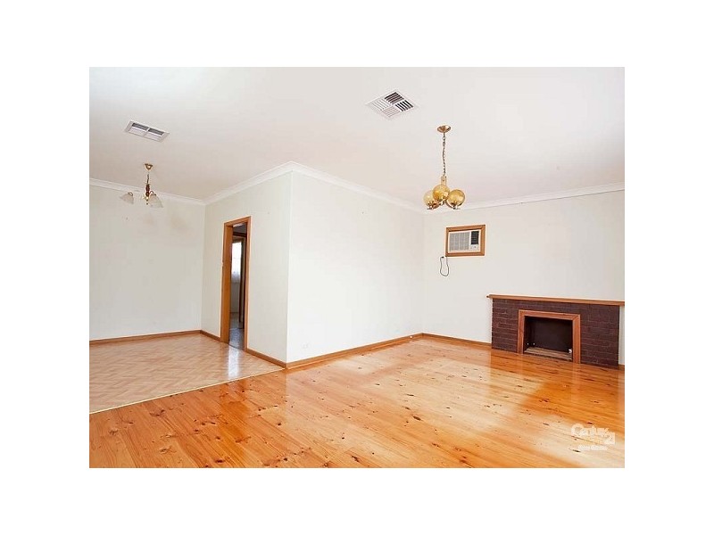 3 Derrick Court, North Haven SA 5018