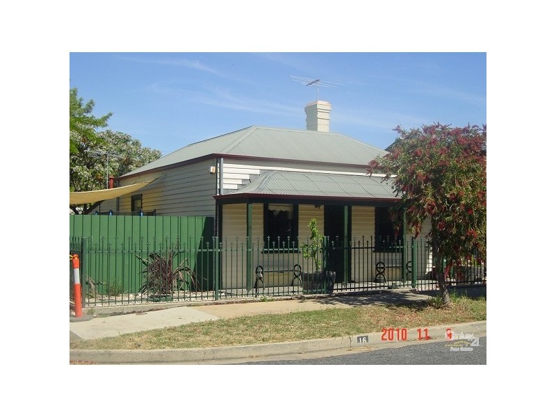 16 Wells Street, Birkenhead SA 5015