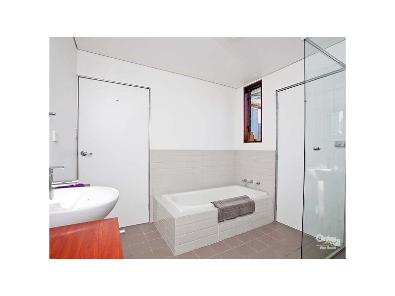 21 Castle Street, Glanville SA 5015