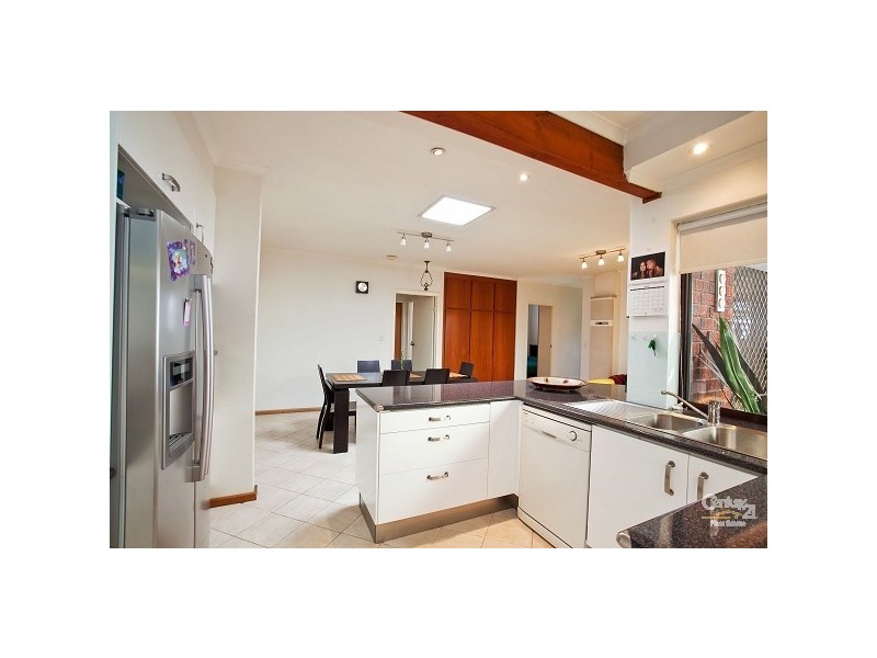 10 Fotheringham Road, North Haven SA 5018