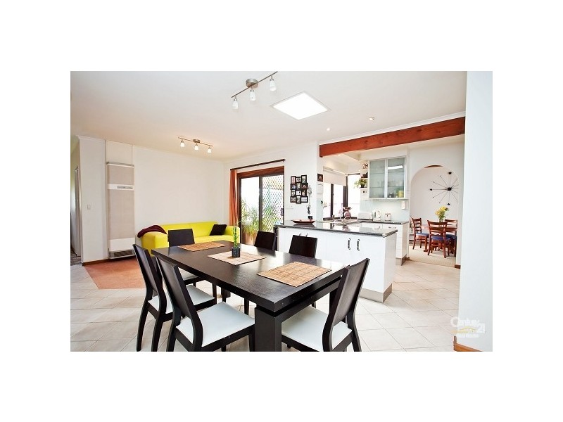 10 Fotheringham Road, North Haven SA 5018