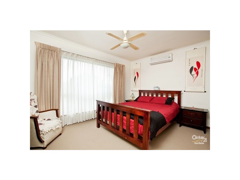 10 Fotheringham Road, North Haven SA 5018