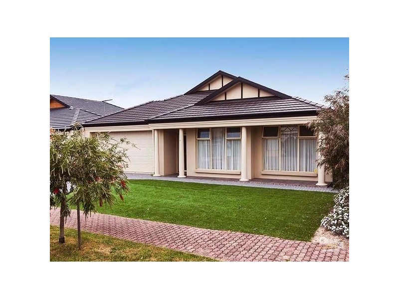 4 Carnarvon Avenue, Glenelg North SA 5045