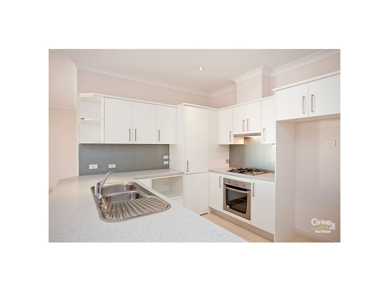 4 Carnarvon Avenue, Glenelg North SA 5045