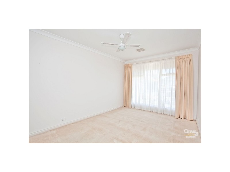 4 Carnarvon Avenue, Glenelg North SA 5045