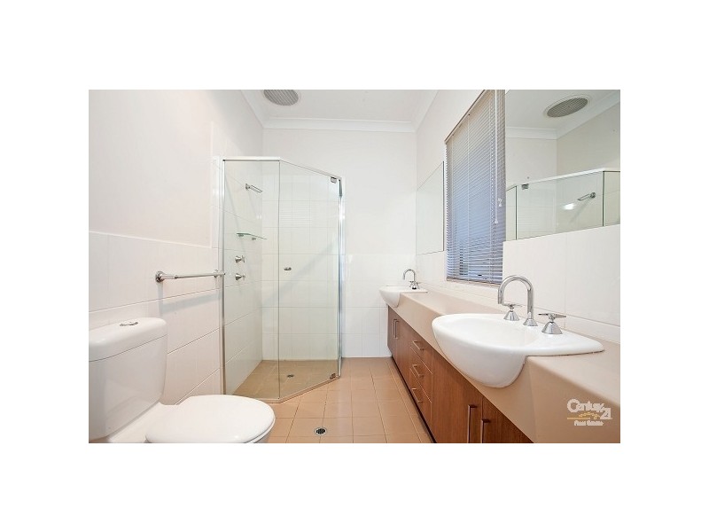 4 Carnarvon Avenue, Glenelg North SA 5045