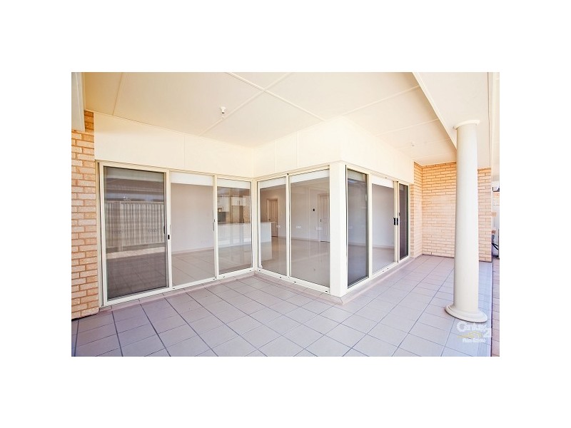4 Carnarvon Avenue, Glenelg North SA 5045