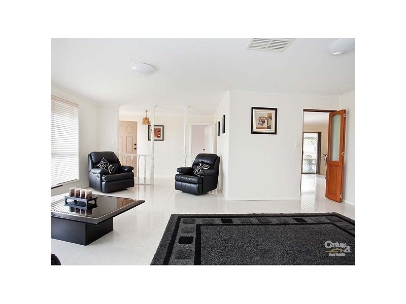 5 Yelta Court, North Haven SA 5018