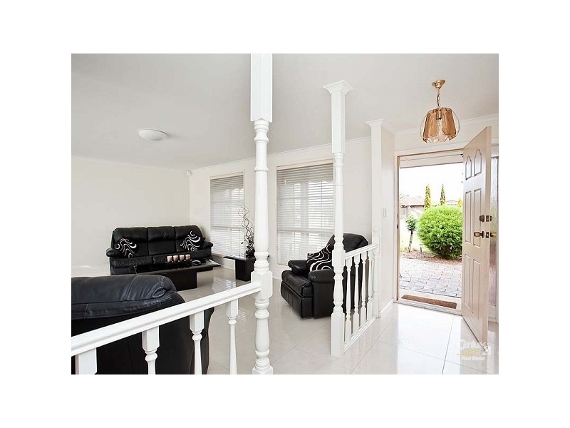 5 Yelta Court, North Haven SA 5018