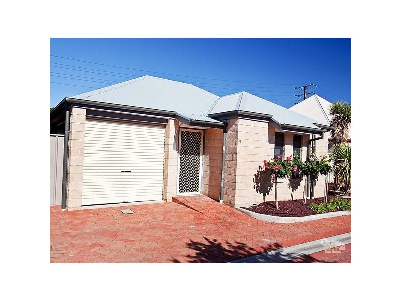 8 Buckberry Lane, North Haven SA 5018