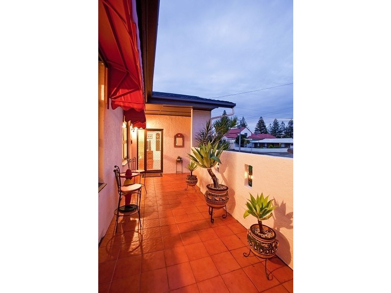 6 Moldavia Walk, Taperoo SA 5017