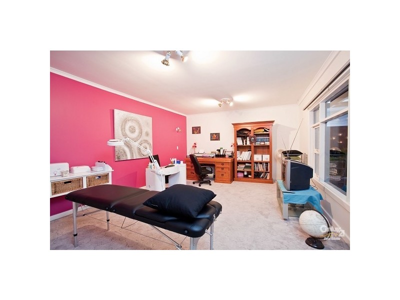 6 Moldavia Walk, Taperoo SA 5017