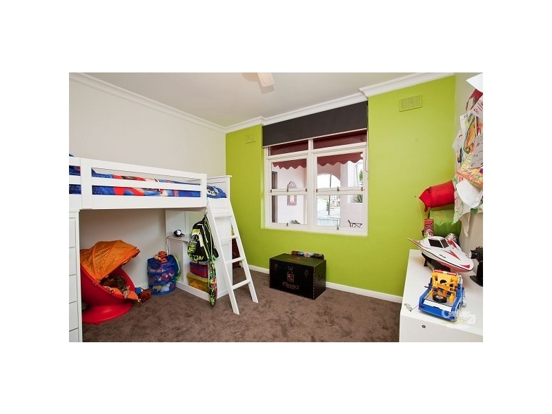 6 Moldavia Walk, Taperoo SA 5017