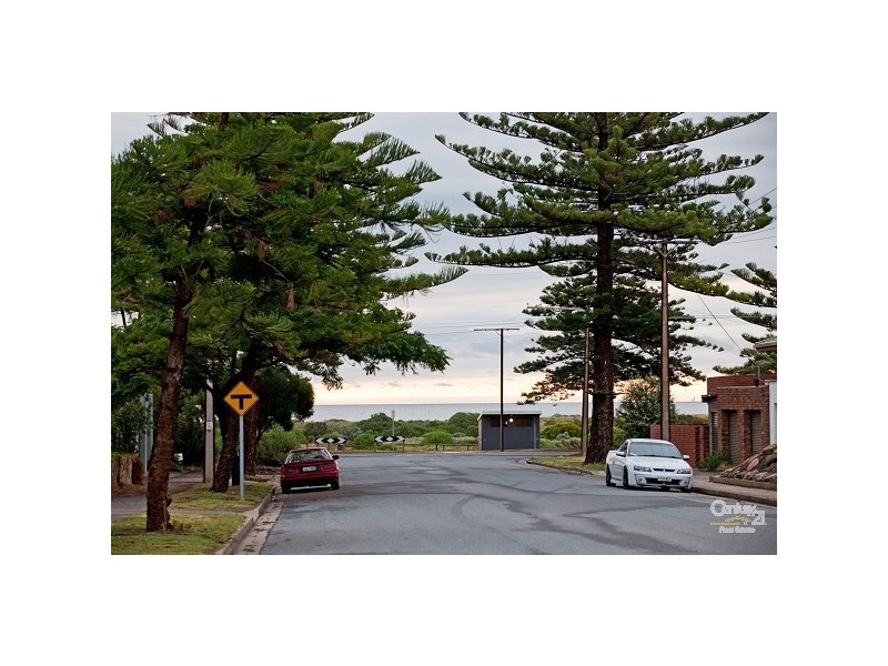 6 Moldavia Walk, Taperoo SA 5017