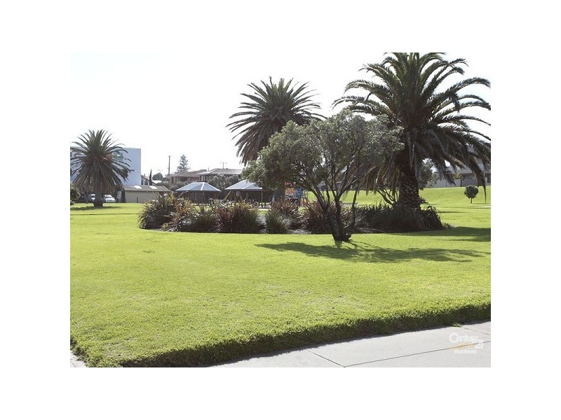 3/16a Kauri Parade, Seacliff SA 5049