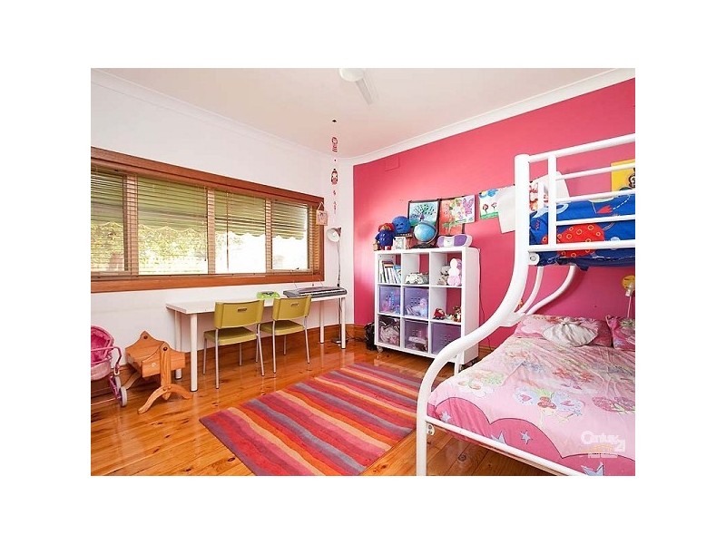 8 Claughton Road, Largs Bay SA 5016