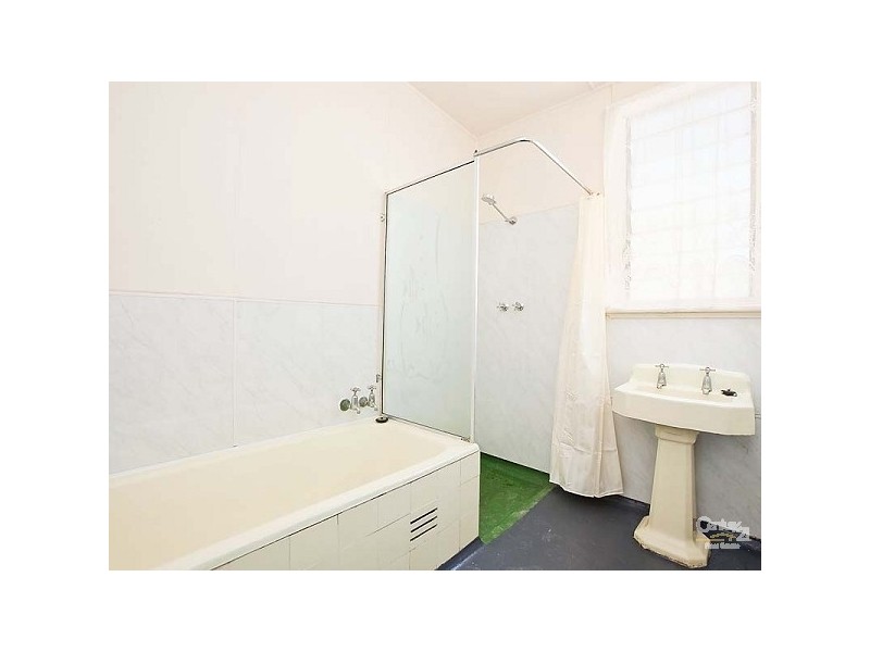 6 Walker Street, Birkenhead SA 5015