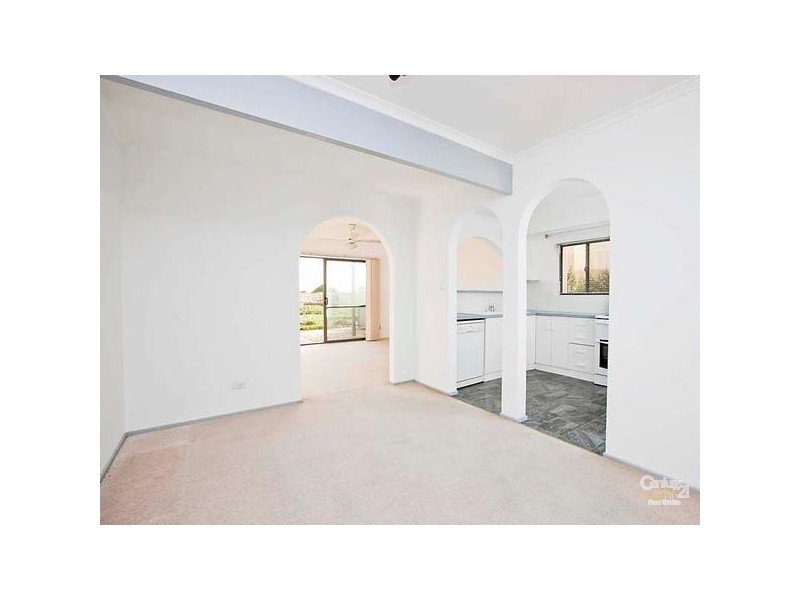 112 Gulf Point Drive, North Haven SA 5018