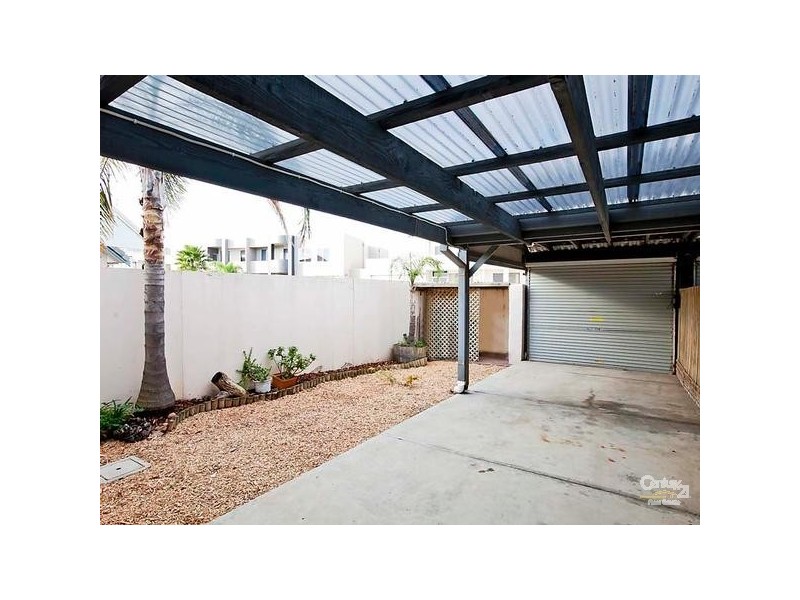 112 Gulf Point Drive, North Haven SA 5018