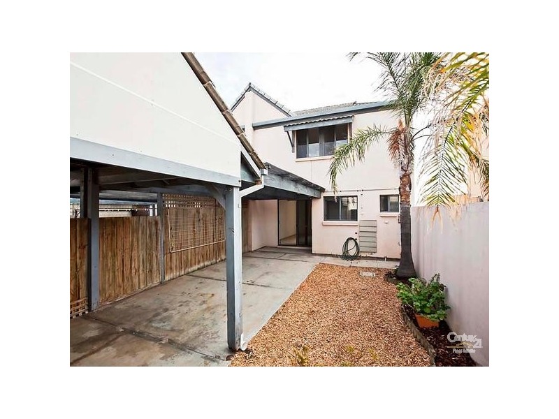 112 Gulf Point Drive, North Haven SA 5018