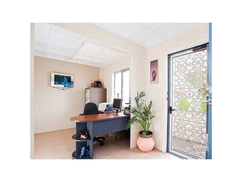 18 Draper Street, Largs North SA 5016