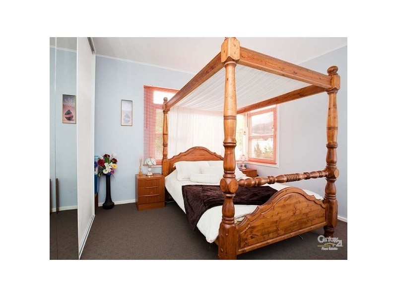 18 Draper Street, Largs North SA 5016